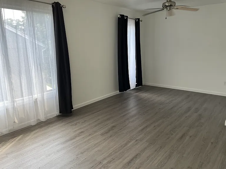 2nd upstairs bedroom