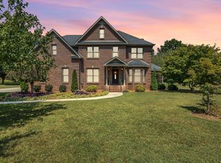 1035 Franklin Heights Dr, Winchester, TN 37398