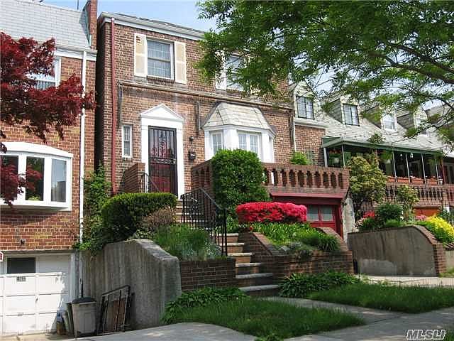 2nd image of 4213 Auburndale Ln