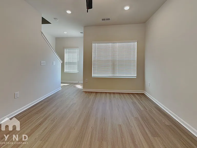 1290 Principal Featherstone Ave — Photo 3