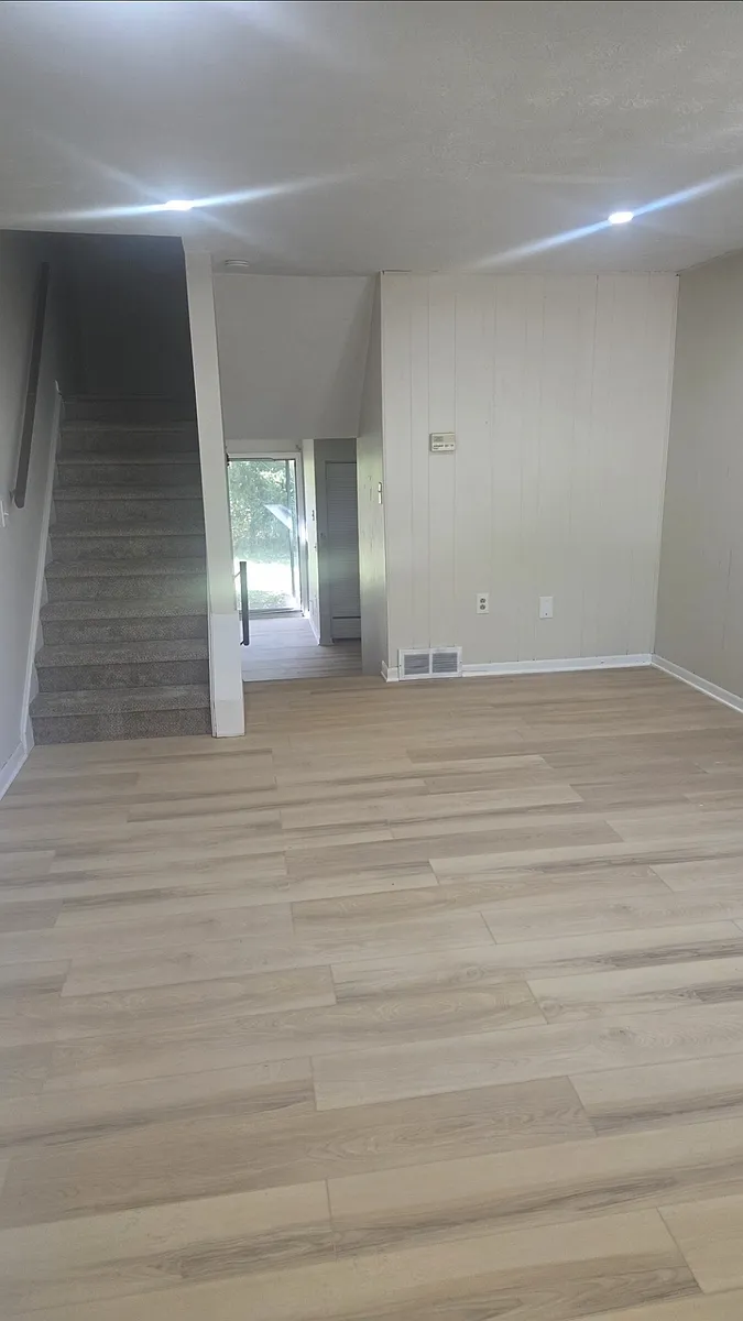 Living room - 44 Parkwood Ln