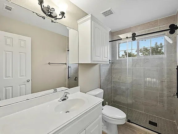 10700 Hastings Ln — Photo 28