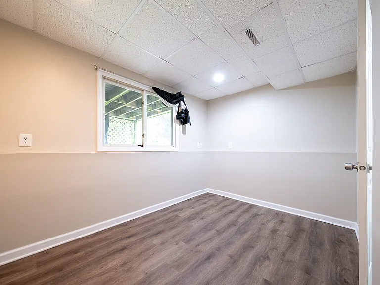 3688 Falcon Way — Photo 22