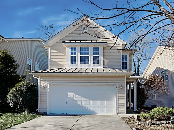 13634 Riding Hill Ave, Charlotte, NC 28213