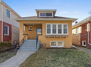 2034 Darrow Ave, Evanston, IL 60201