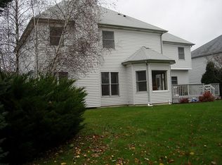 2320 Cloverdale Rd, Naperville, IL 60564