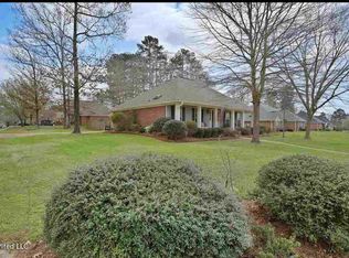 101 Afton Dr, Brandon, MS 39042