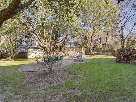 2nd image of 974 Portabella Ln