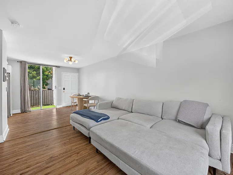 2850 Reynard Way #23 — Photo 13