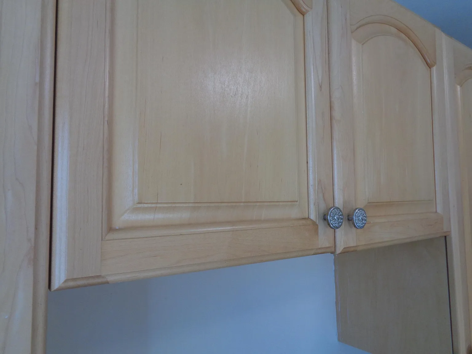2 bed, 1200 sqft, $2,440 — Photo 3