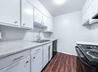2704 S Cockrell Hill Rd #15417293, Dallas, TX 75211