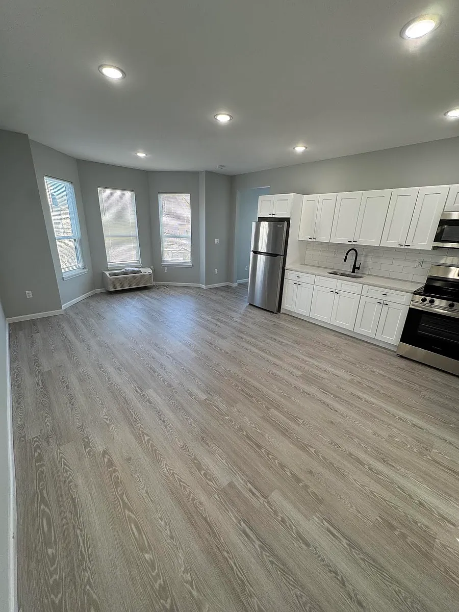 Building Photo - 456-458 Ellison St #1
