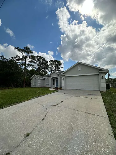 3127 Lowry Blvd SE Photo 1
