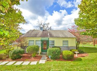 5984 Library Rd, Bethel Park, PA 15102