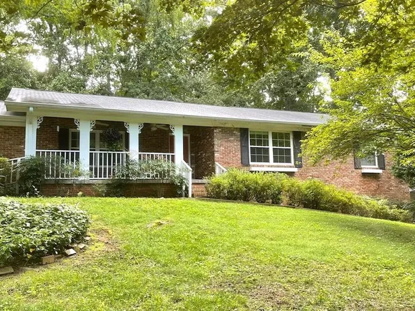 7342 Valley Ln, Hixson, TN 37343