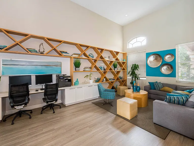 Pembroke Pines Landings Apartments — Photo 38