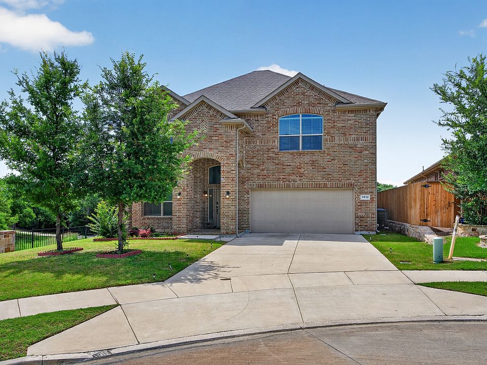 1st image of 3912 Crater Cir