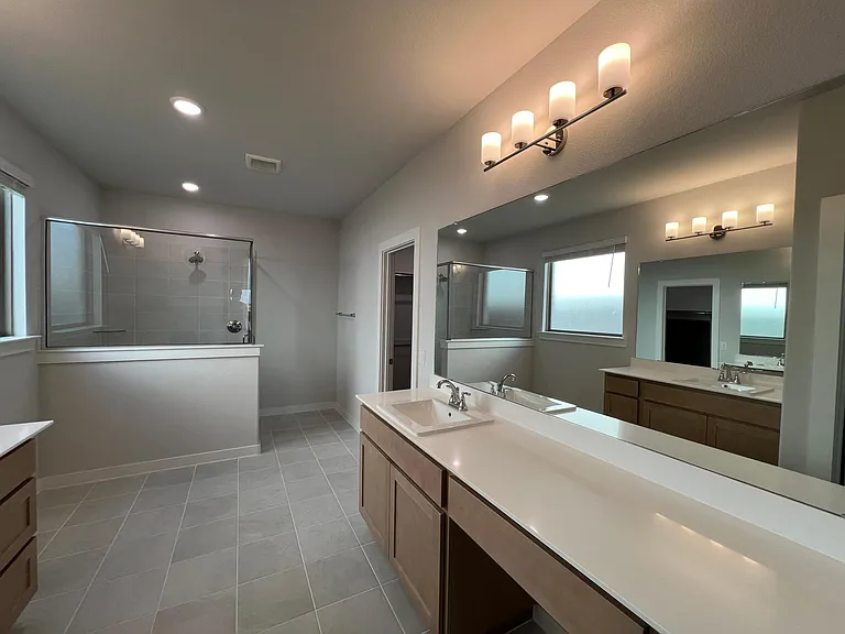 2517 Clearspring Dr — Photo 11