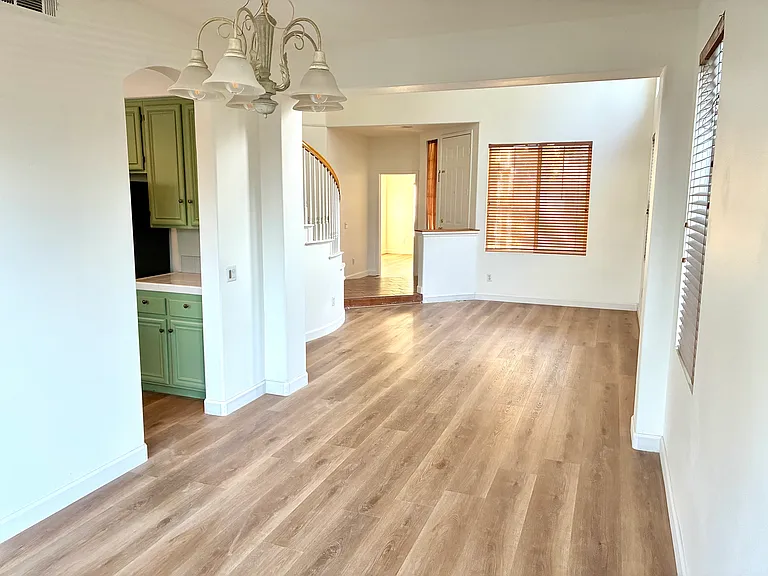 15881 Tanberry Dr — Photo 9