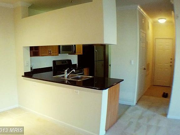 3rd image of 4409 Weatherington Ln Unit 403