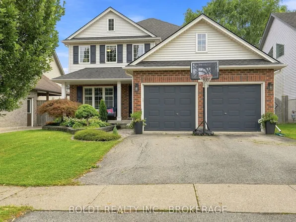 4 Arlene St, Saint Catharines, ON L2S 4C9