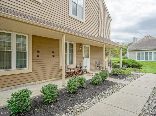 5305 Adelaide Dr, Mount Laurel, NJ 08054
