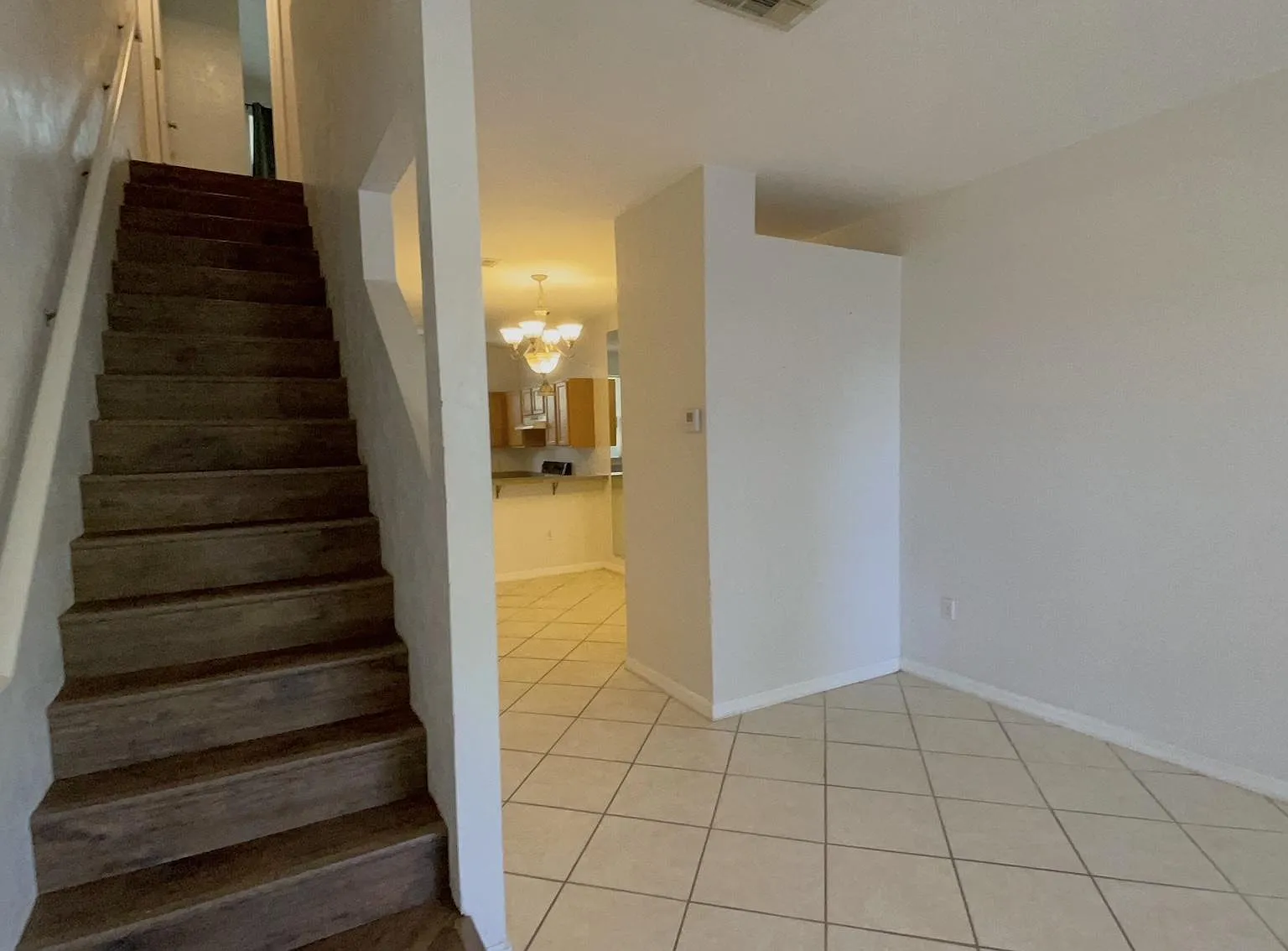 2 bed, 2.5 bath, 1100 sqft, $1,450 — Photo 4