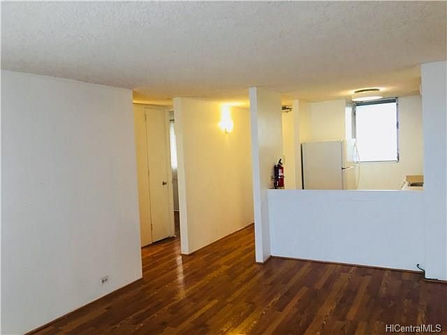 1st image of 949 Ala Nanala St APT 201