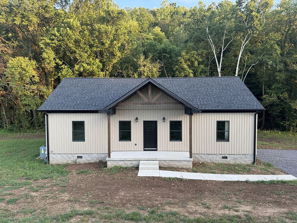1st image of 26 Sloan Branch Rd