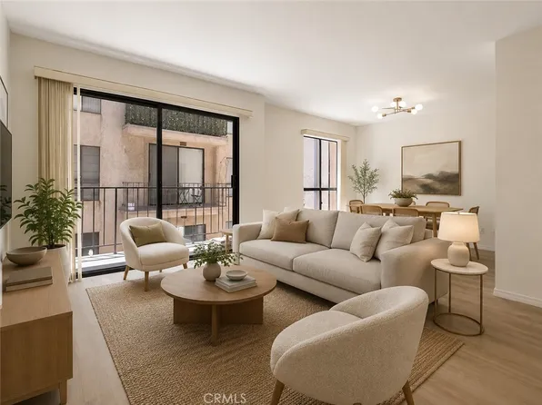 7300 Franklin Ave APT 354, Los Angeles, CA 90046