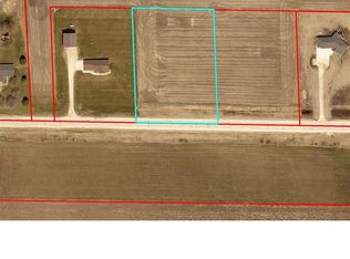 1477 190th St, Manchester, IA 52057