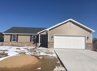 3225 Scepter Ct, Shiloh, IL 62221