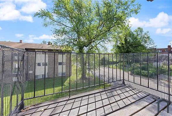 2503 Winchester St — Photo 13