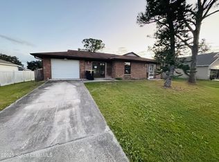 255 Abalone Rd NW, Palm Bay, FL 32907