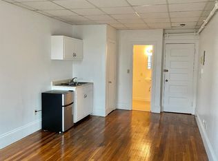 854 Beacon St APT 13, Boston, MA 02215