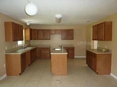4th image of 2412 Anacostia Ave