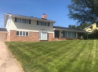 129 S Hillcrest, Ogallala, NE 69153