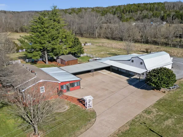 33 Edgewood Rd, Alexandria, TN 37012