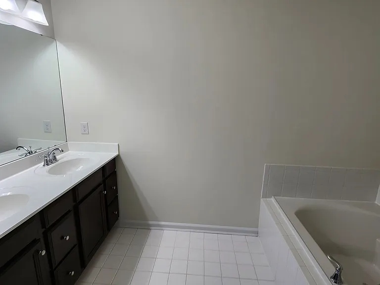 1280 Madison Ln — Photo 14