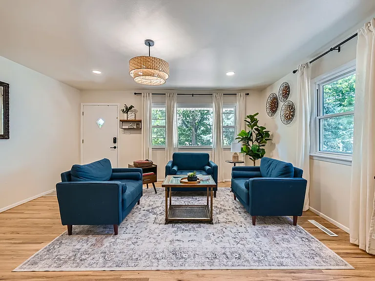 3813 Somerset Dr #B1 — Photo 9