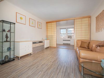 9941 64th Ave APT D15, Flushing, NY, 11374