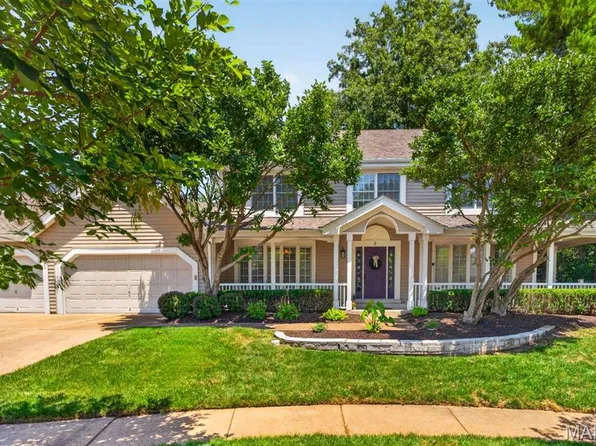 9 Preston Ridge Ct, Chesterfield, MO 63017