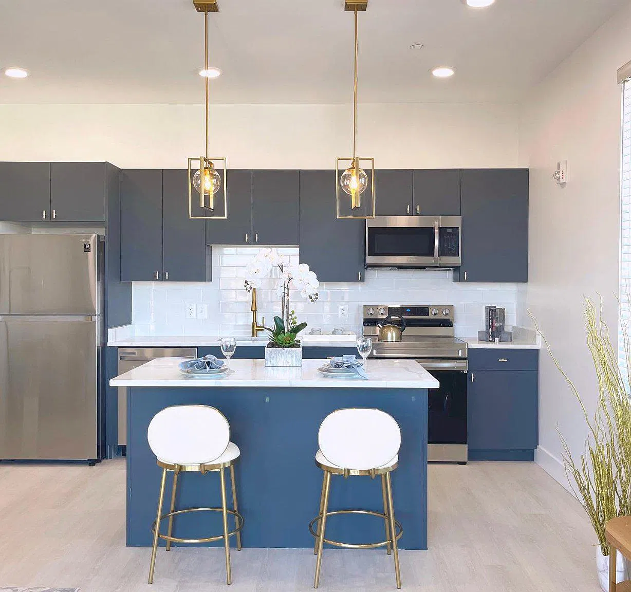 1 bed, 1.0 bath, 552 sqft, $1,700 — Photo 1