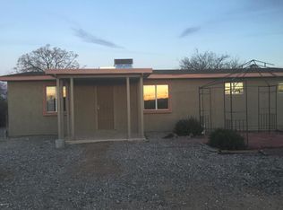 9953 S Creeger Rd, Tucson, AZ 85756