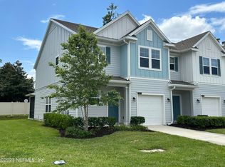 1693 Pottsburg Point Dr, Jacksonville, FL 32207