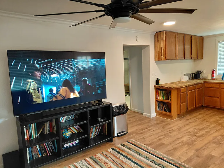 Columbine Cir — Photo 1