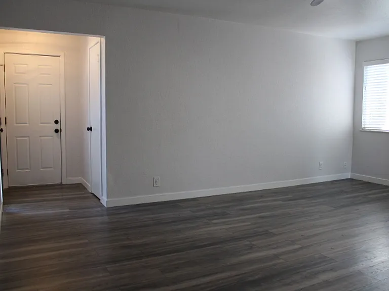130 Aster Ct — Photo 13