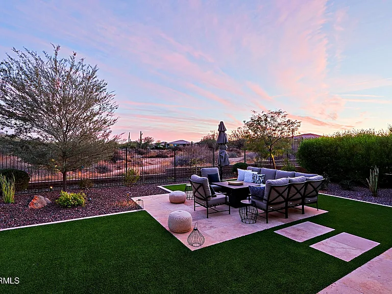 17811 E Cindercone Rd — Photo 26