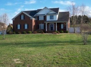 200 Shannon Ln, Madisonville, KY 42431