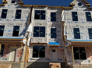 15355 Ballancroft Pkwy, Charlotte, NC 28277